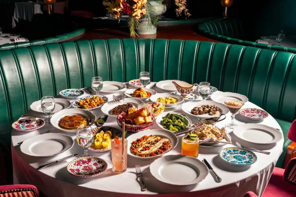 Restaurant photography in Doha: a full table at Carbone Doha